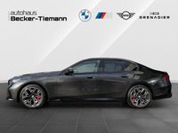 Neu BMW 540 Exclusive 303 PS (222 kW) 2025 Grau Limousine