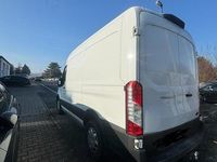 Gebraucht Ford Transit 131 PS (96 kW) 2020 Weiß Van / Kleinbus