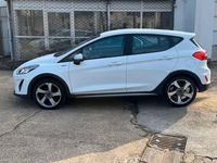 Gebraucht Ford Fiesta Active 86 PS (63 kW) 2018 Weiß Kleinwagen