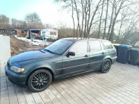 Gebraucht BMW 330 Sport Line 204 PS (150 kW) 2004 Grün Kombi