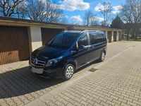 Gebraucht Mercedes V220 163 PS (119 kW) 2017 Blau Van / Kleinbus