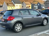 Gebraucht Toyota Auris Sol 124 PS (91 kW) 2008 Grau Kleinwagen