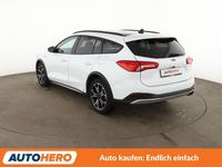 Gebraucht Ford Focus Active X 125 PS (91 kW) 2022 Weiß Kombi