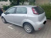 Gebraucht Fiat Punto 77 PS (56 kW) 2012 Grau Kleinwagen