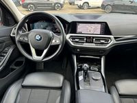 gebraucht BMW 330 i Limousine