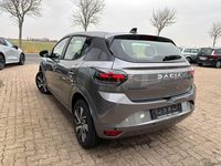 Neu Dacia Sandero Expression 101 PS (74 kW) 2026 Grau Limousine