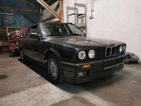 Gebraucht BMW 318 Cabriolet 113 PS (83 kW) 1992 Schwarz Cabrio