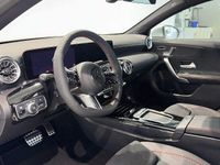 Gebraucht Mercedes A200 AMG 163 PS (119 kW) 2025 Silber Limousine