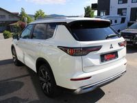 Neu Mitsubishi Outlander P-HEV Edition 306 PS (225 kW) 2025 Weiß SUV