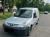 Gebraucht Peugeot Partner 90 PS (66 kW) 2004 Silber Van / Kleinbus