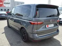 Gebraucht VW Multivan Style 150 PS (110 kW) 2023 Indiumgrau metallic Van / Kleinbus