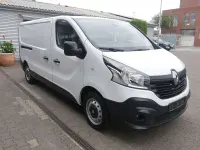 Gebraucht Renault Trafic Komfort 120 PS (88 kW) 2018 Weiß Van / Kleinbus