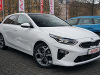 Gebraucht Kia Ceed Platinum Edition 140 PS (102 kW) 2019 Weiß Kleinwagen