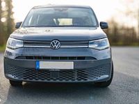 Gebraucht VW Caddy Maxi Style 116 PS (85 kW) 2024 Grau Van / Kleinbus