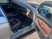 Gebraucht BMW 550 M Sport 449 PS (330 kW) 2016 Silber Limousine