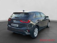 Neu Kia Ceed Comfort 140 PS (102 kW) 2025 Casa white s Kleinwagen