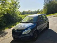 Gebraucht Skoda Fabia 60 PS (44 kW) 2009 Blau Kleinwagen