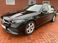 Gebraucht Mercedes C200 Avantgarde 163 PS (119 kW) 2022 Schwarz Kombi