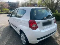 Second-hand Chevrolet Aveo 86 CP (63 kW) 2009 Alb Hatchback