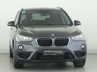 Gebraucht BMW X1 Sport Line 190 PS (139 kW) 2015 Grau metallic SUV