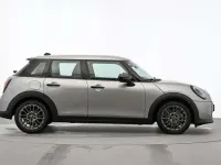 Używany Mini Cooper Classic 156 KM (114 kW) 2024 Szary Hatchback