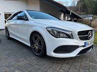 Gebraucht Mercedes CLA180 Shooting Brake AMG line 122 PS (89 kW) 2019 Weiß Kombi