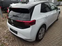 Gebraucht VW ID.3 Pro Performance 150 kW (204 PS) 2022 Weiß Kleinwagen