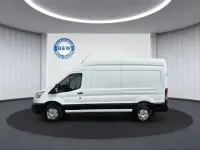 Używany Ford Transit Trend 131 KM (96 kW) 2025 Biały Minivan