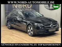 Gebraucht Mercedes C300e Avantgarde 313 PS (230 kW) 2024 Schwarz Kombi