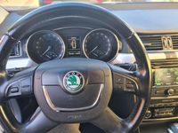 Gebraucht Skoda Superb Elegance 140 PS (102 kW) 2011 Schwarz Kombi