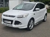 Gebraucht Ford Kuga ST-Line 163 PS (119 kW) 2015 Weiß SUV