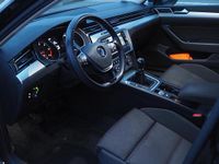 Gebraucht VW Passat 150 PS (110 kW) 2018 Schwarz Kombi