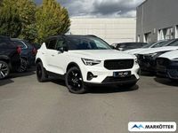 Neu Volvo XC40 Plus 163 PS (119 kW) 2026 Vapour grey / metallic SUV