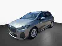 Gebraucht BMW 218 M Sport 150 PS (110 kW) 2024 Grau Van / Kleinbus