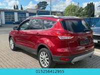 Usado Ford Kuga Titanium 150 HP (110 kW) 2016 Vermelho SUV