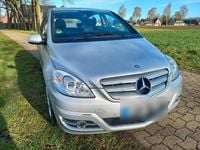 Usata Mercedes B150 95 CV (69 kW) 2009 Argento Monovolume