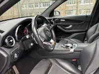 Używany Mercedes GLC250 211 KM (155 kW) 2018 Czarny SUV