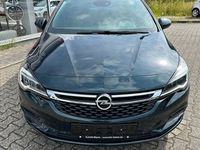 Gebraucht Opel Astra Dynamic 125 PS (91 kW) 2017 Grün Kombi