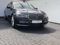 Gebraucht BMW 730 Shadowline 265 PS (194 kW) 2018 Black sapphire metallic Limousine
