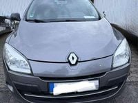 Gebraucht Renault Mégane GrandTour Bose Edition 131 PS (96 kW) 2012 Kombi