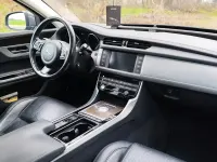 Gebraucht Jaguar XF 180 PS (132 kW) 2016 Grau Limousine