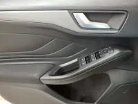 Gebraucht Ford Focus Cool & Connect 120 PS (88 kW) 2022 Moondust silber metallic Kombi
