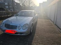Gebraucht Mercedes 220 Elegance 150 PS (110 kW) 2006 Silber Limousine