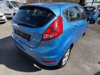 Gebraucht Ford Fiesta Trend 82 PS (60 kW) 2009 Blau Kleinwagen