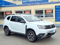 Gebraucht Dacia Duster Celebration 150 PS (110 kW) 2020 Weiß SUV