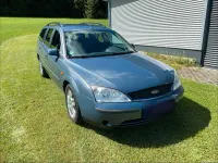 Gebraucht Ford Mondeo 145 PS (106 kW) 2002 Grau Kombi