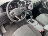 Gebraucht VW Tiguan Elegance 150 PS (110 kW) 2024 Grau uranograu SUV