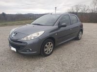 Gebraucht Peugeot 206+ 73 PS (53 kW) 2011 Grau Kleinwagen