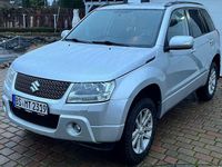 Gebraucht Suzuki Grand Vitara 129 PS (94 kW) 2011 Silber SUV