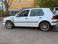 Gebraucht VW Golf IV 75 PS (55 kW) 1998 Weiß Kleinwagen